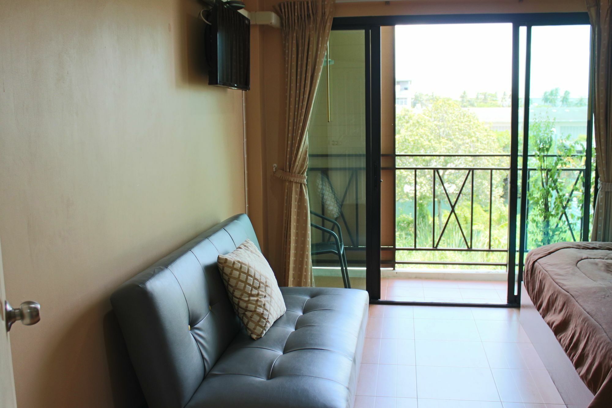 Asia Place Apartment Bangkok Buitenkant foto