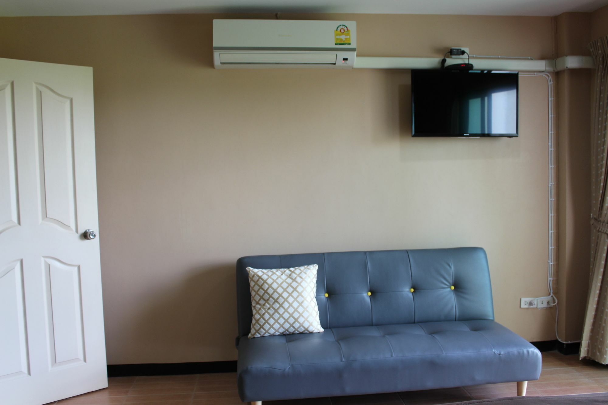 Asia Place Apartment Bangkok Buitenkant foto