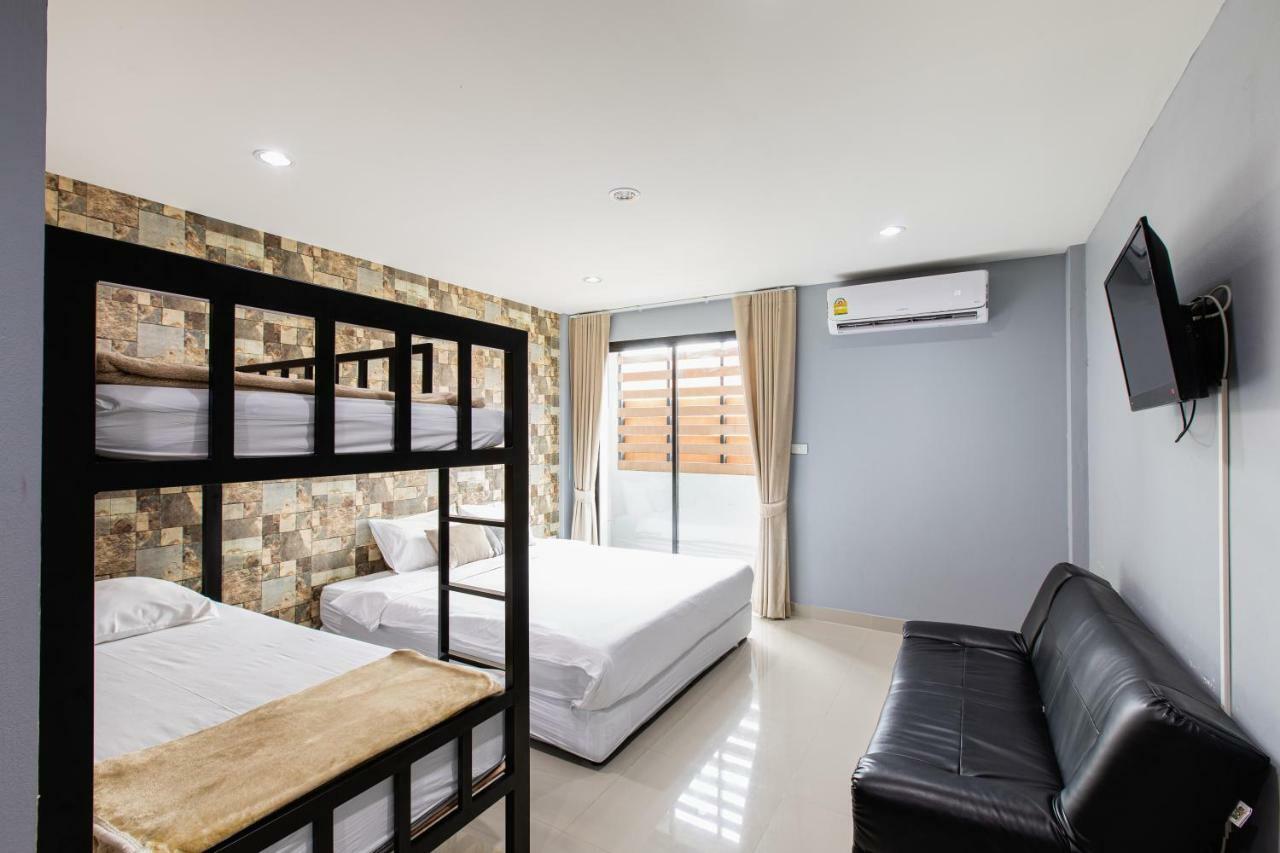 Asia Place Apartment Bangkok Buitenkant foto